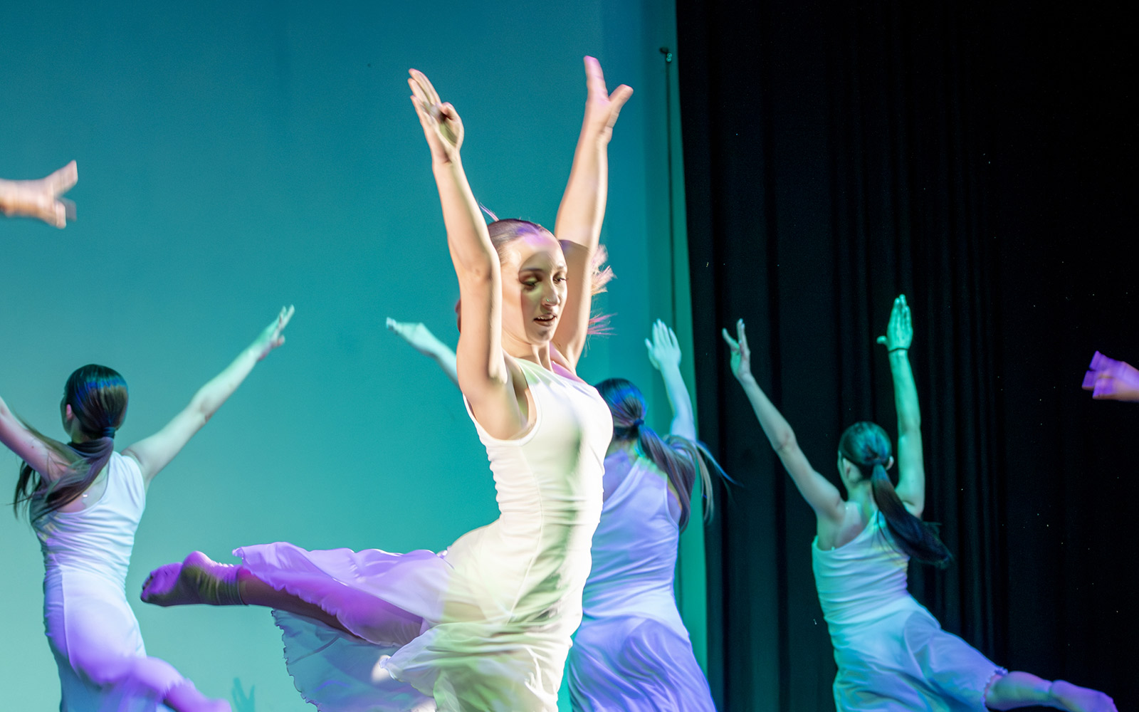 Danzamania, danza modern e lyrical jazz